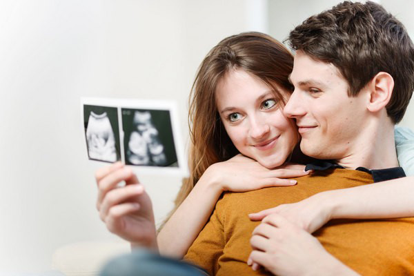 FOTO: Prenatal skrininq